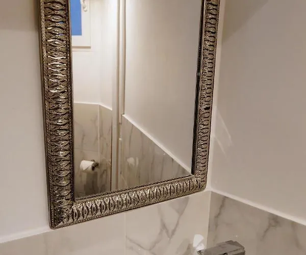 Opéra / Galeries Lafayette : *